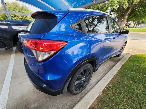 Used 2022 Honda HR-V Sport image 6