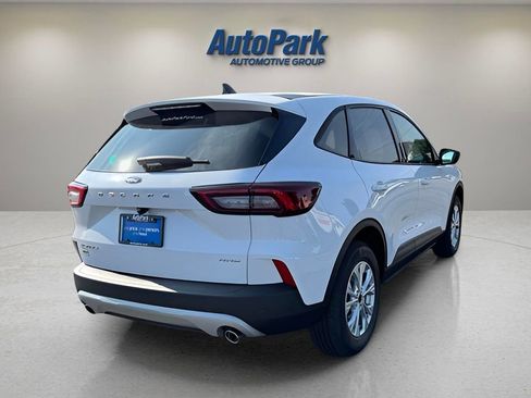 New 2025 Ford Escape Active w/ Active Premium Tech Pack AWD/4WD image 7