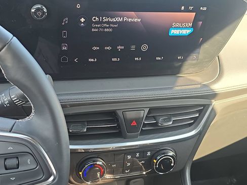Used 2024 Buick Encore GX Preferred w/ Advanced Technology Package FWD image 15