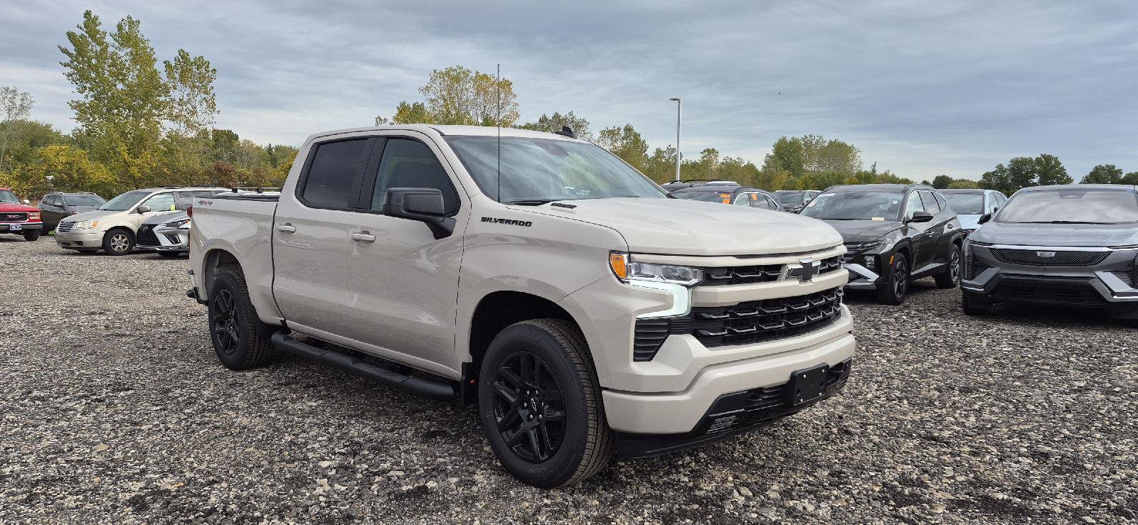 New 2026 Chevrolet Silverado 1500 RST w/ LPO, Dark Essentials Package AWD/4WD image 3
