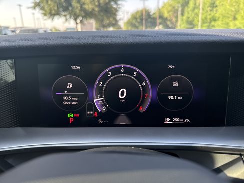 Certified 2026 Volkswagen Tiguan SE R-Line FWD image 41