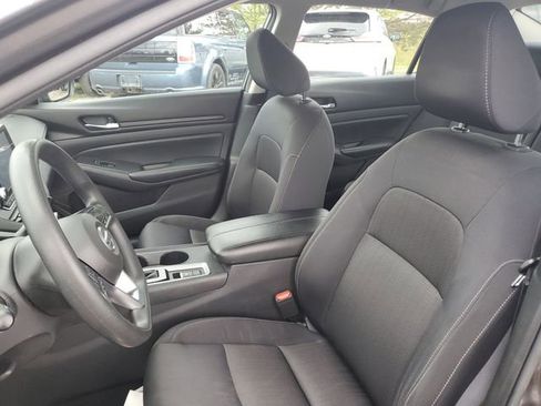 Used 2021 Nissan Altima 2.5 S AWD/4WD image 16