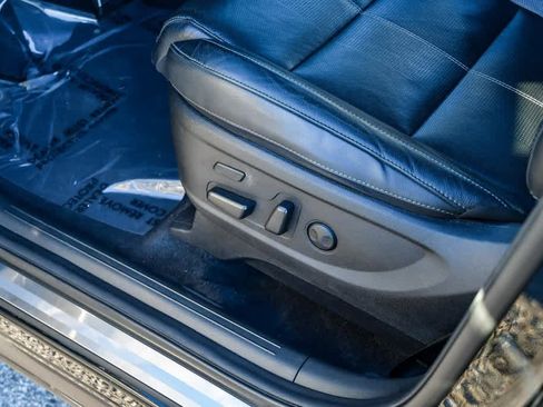 Used 2021 Kia Telluride SX image 23