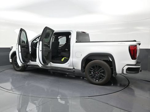 Used 2024 GMC Sierra 1500 Elevation w/ LPO, Elevation Black Package AWD/4WD image 31