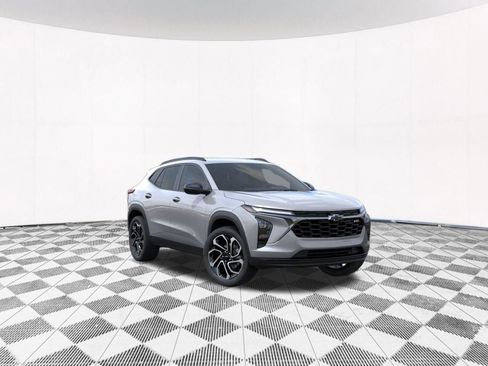New 2026 Chevrolet Trax RS w/ Driver Confidence Package FWD image 8