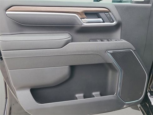 New 2026 Chevrolet Silverado 3500 LT w/ All Star Edition image 18