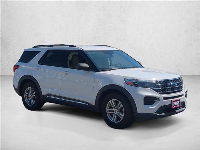 Used 2021 Ford Explorer XLT w/ Class III Trailer Tow Package RWD image 3