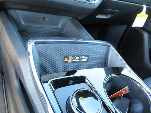 New 2026 Chevrolet Equinox RS image 26