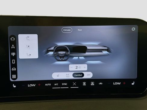 New 2026 Audi Q3 quattro 2.0T AWD/4WD image 17