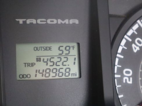 Used 2016 Toyota Tacoma SR AWD/4WD image 44