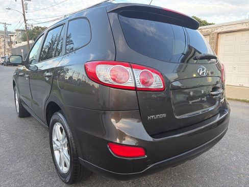 Used 2011 Hyundai Santa Fe Limited AWD/4WD image 4