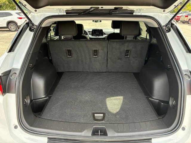 Used 2025 Chevrolet Blazer LT AWD/4WD image 6
