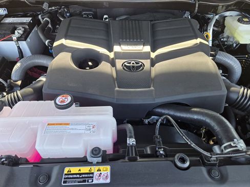 New 2026 Toyota Tundra SR5 image 21