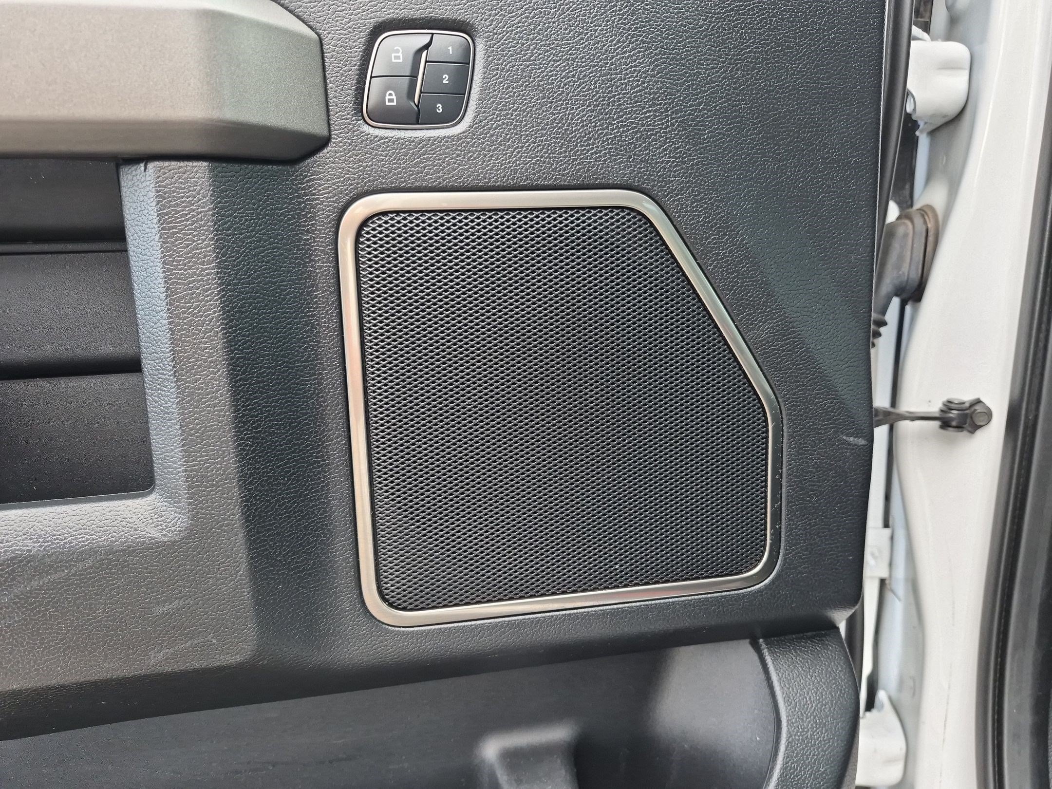 Used 2018 Ford F150 Raptor w/ Equipment Group 802A Luxury AWD/4WD image 13