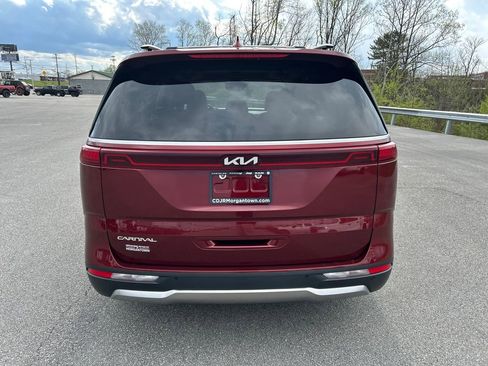 Used 2024 Kia Carnival SX Prestige FWD image 8