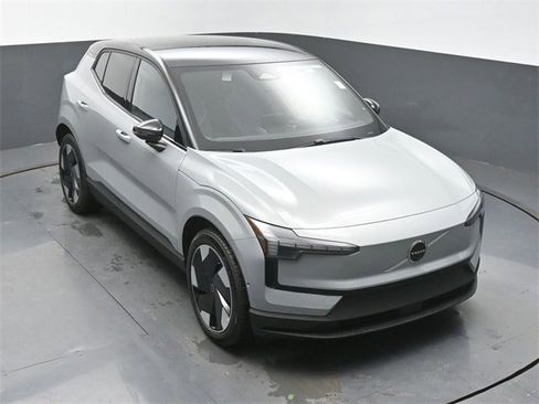 New 2025 Volvo EX30 Ultra w/ Climate Package image 40