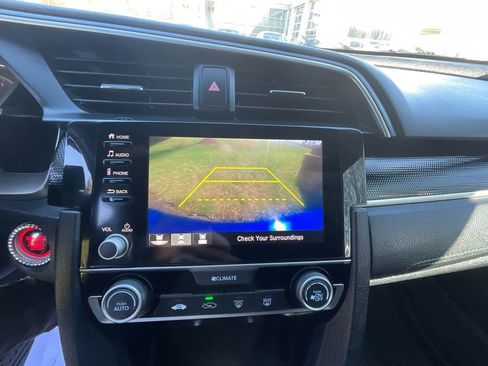 Used 2021 Honda Civic Sport image 18