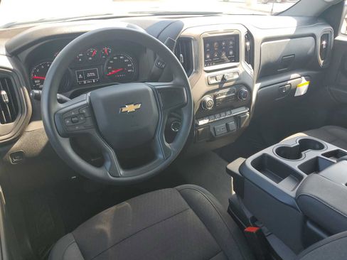 Used 2026 Chevrolet Silverado 1500 Custom w/ LPO, Dark Essentials Package AWD/4WD image 5