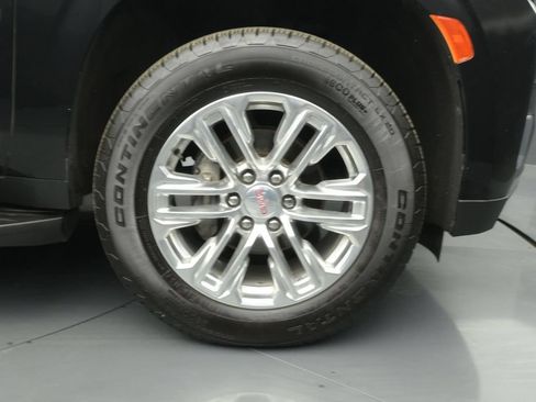Used 2022 GMC Yukon SLT w/ SLT Premium Package AWD/4WD image 29