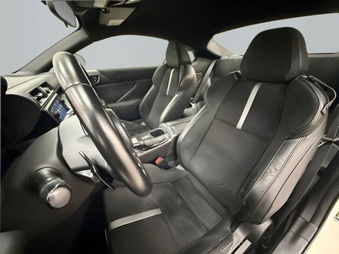 Used 2023 Toyota GR86 Premium RWD image 10