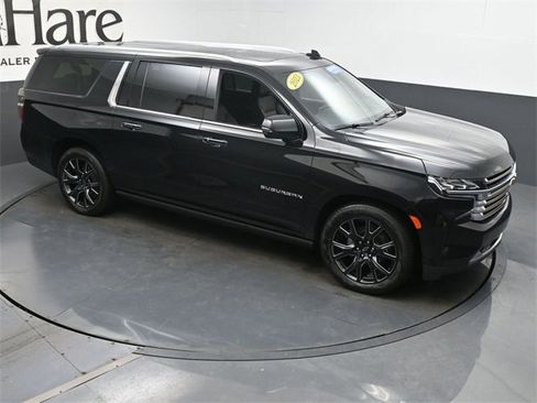Certified 2023 Chevrolet Suburban High Country image 40
