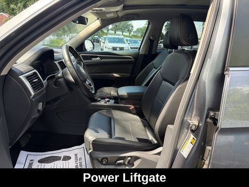 Used 2023 Volkswagen Atlas SE w/ Panoramic Sunroof Package AWD/4WD image 11