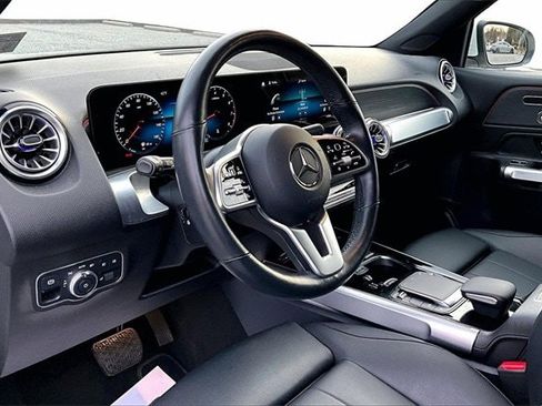 Certified 2023 Mercedes-Benz GLB 250 4MATIC image 20