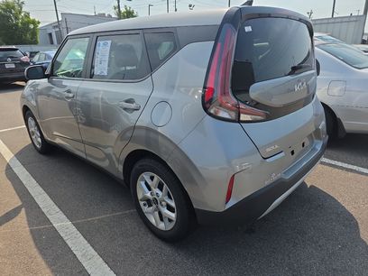 Used 2023 Kia Soul LX w/ Option Group 015