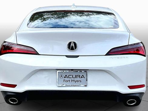 Certified 2025 Acura Integra image 4