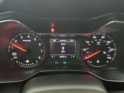 Used 2023 Chevrolet TrailBlazer LT FWD image 25