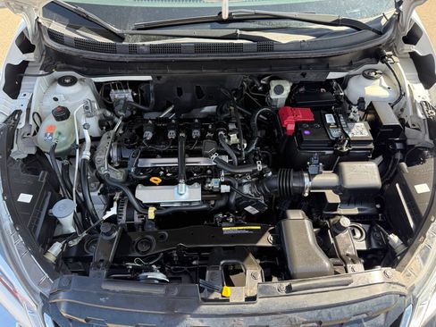 Used 2021 Nissan Kicks SV FWD image 38