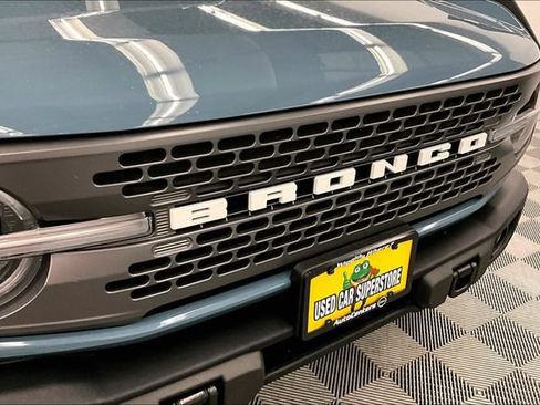 Used 2023 Ford Bronco Badlands w/ Sasquatch Package AWD/4WD image 31