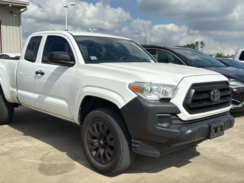 Used 2021 Toyota Tacoma SR image 2