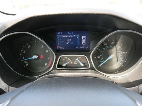 Used 2014 Ford Focus SE FWD image 24