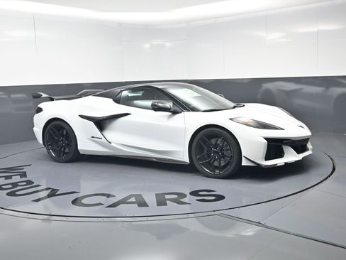 New 2026 Chevrolet Corvette Z06 RWD image 2