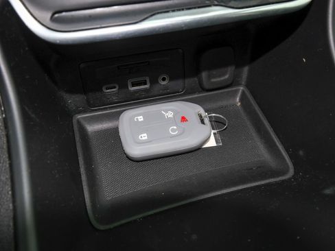 Used 2020 GMC Terrain SLE w/ Driver Convenience Package AWD/4WD image 23