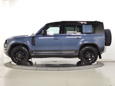 Used 2022 Land Rover Defender 110 S AWD/4WD image 5