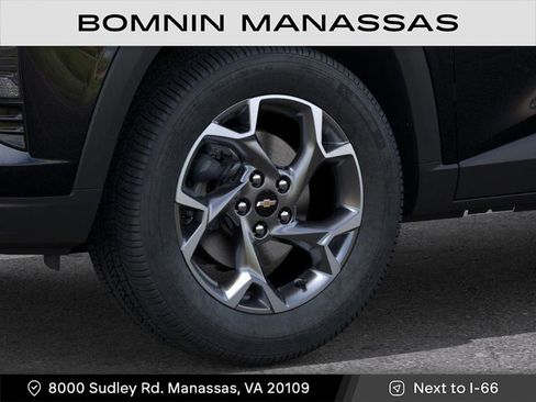 New 2026 Chevrolet Trax LT image 9