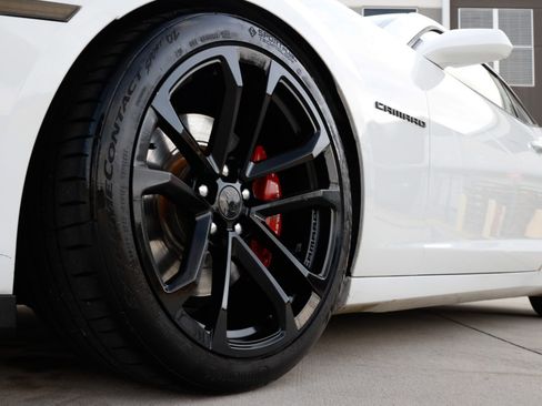 Used 2015 Chevrolet Camaro SS w/ SS Performance Package image 47