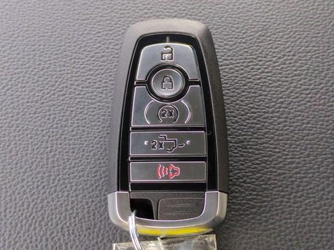 New 2026 Ford F350 XLT w/ XLT Premium Package image 28