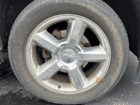 Used 2016 Chevrolet Suburban LTZ image 26