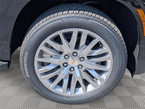 New 2026 Chevrolet Tahoe LT w/ Comfort Package AWD/4WD image 6