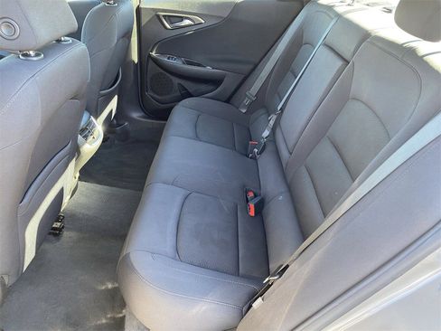 Used 2022 Chevrolet Malibu LT image 13