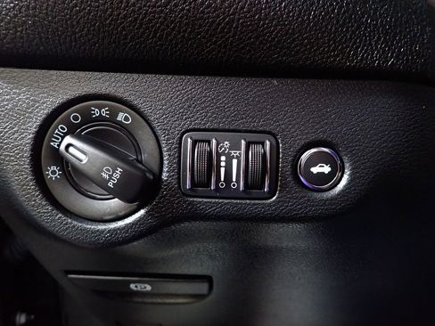 Used 2022 Dodge Challenger R/T w/ T/A Package RWD image 28