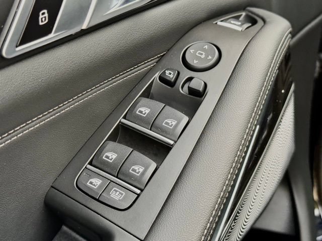Used 2026 BMW X7 xDrive40i w/ M Sport Package AWD/4WD image 19