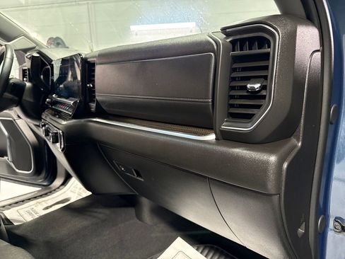Used 2025 Chevrolet Silverado 2500 LT w/ Convenience Package AWD/4WD image 33