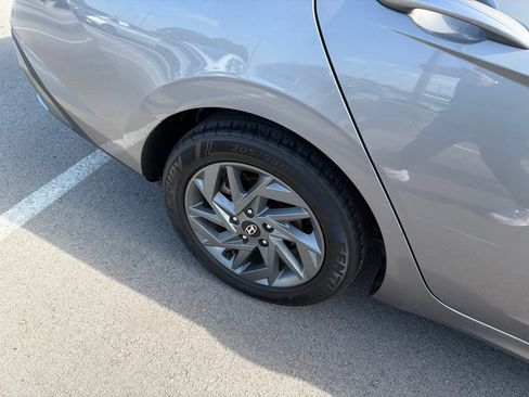 Certified 2024 Hyundai Elantra SEL FWD image 23