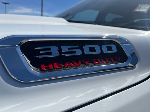 Used 2024 RAM 3500 Big Horn image 24