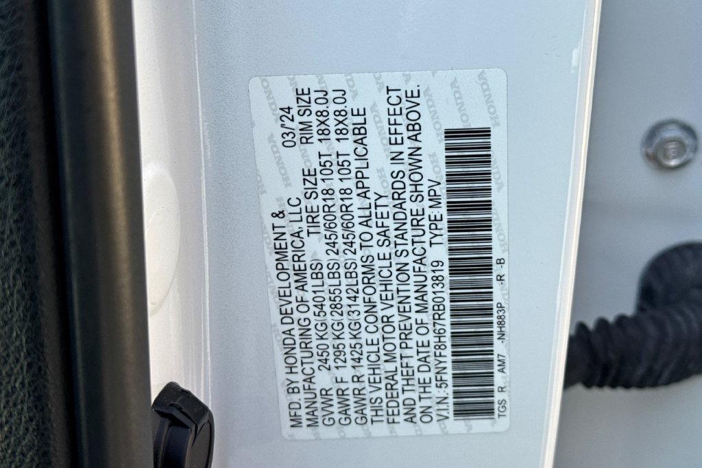 Certified 2024 Honda Passport TrailSport image 36