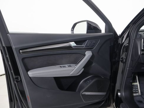 Used 2023 Audi SQ5 Premium Plus w/ Premium Plus Package image 23